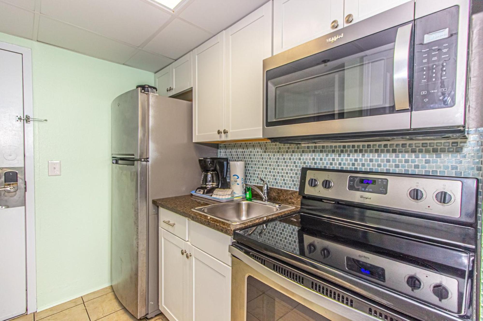Oversized Ocean View Queen Suite With Beautiful Fireplace And Accents - Sleeps 4 Guests! Myrtle Beach Zimmer foto
