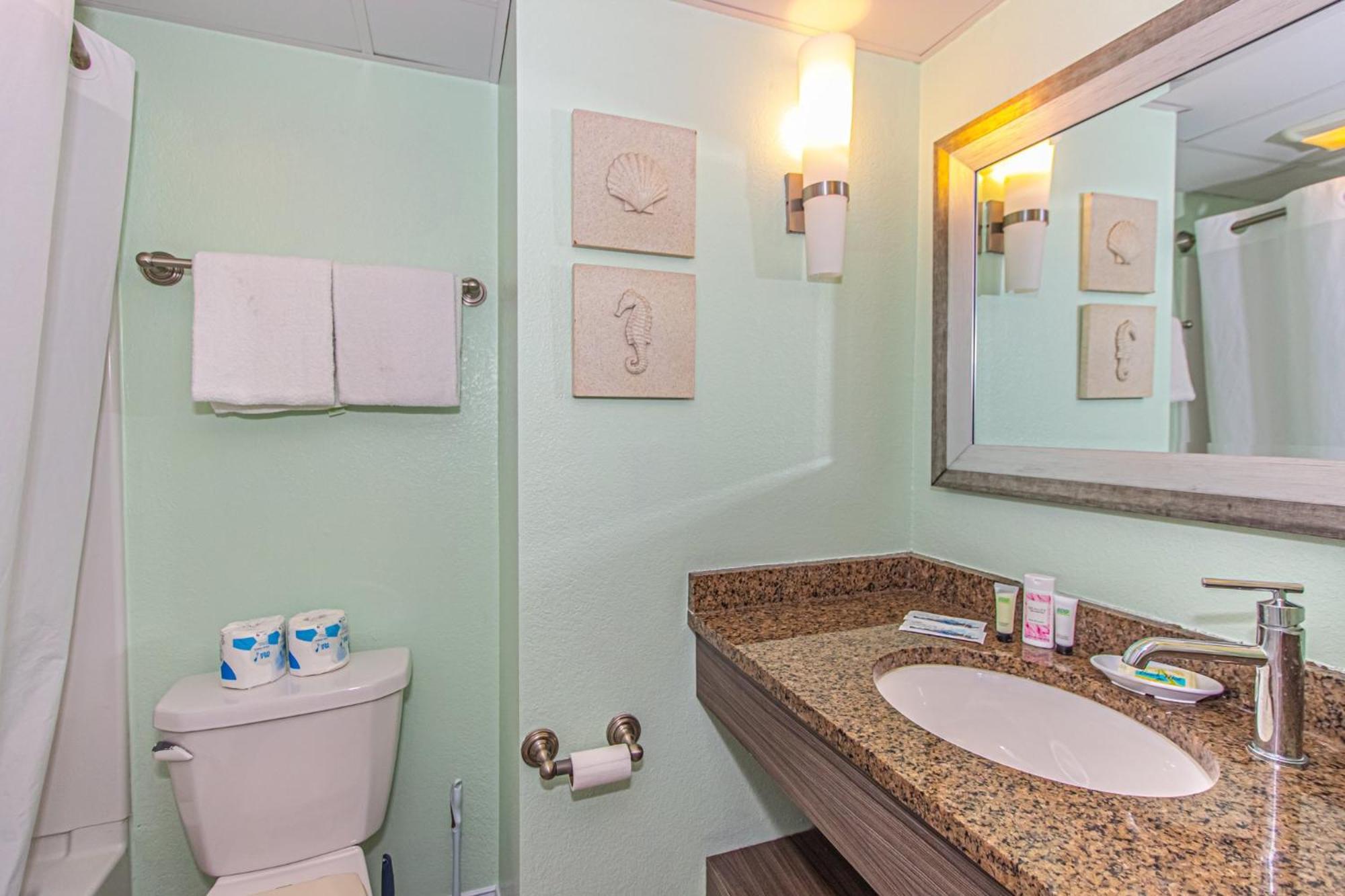 Oversized Ocean View Queen Suite With Beautiful Fireplace And Accents - Sleeps 4 Guests! Myrtle Beach Zimmer foto